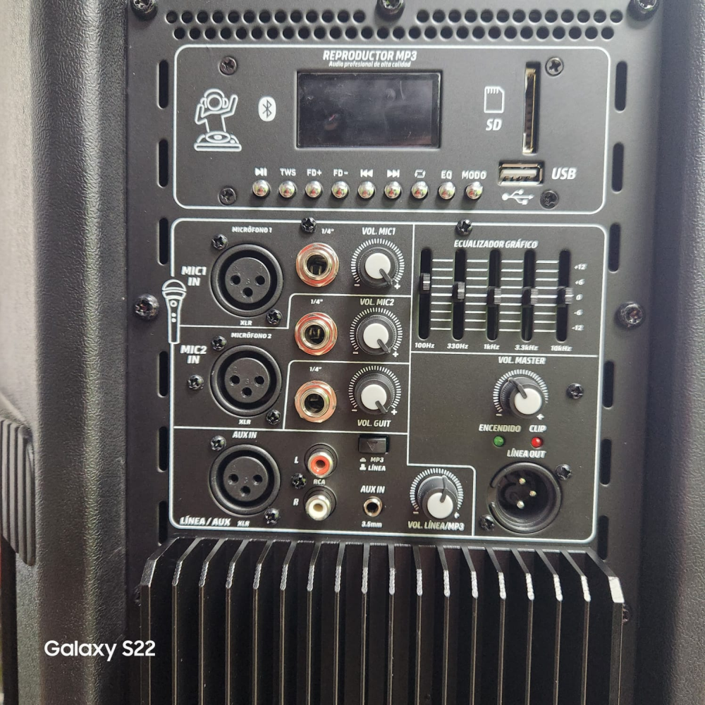 Cabina De Sonido 15 Pulgadas Profesional Activa Sonivox 120w