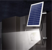 Lampara Reflector Solar 50w Control Remoto 730s